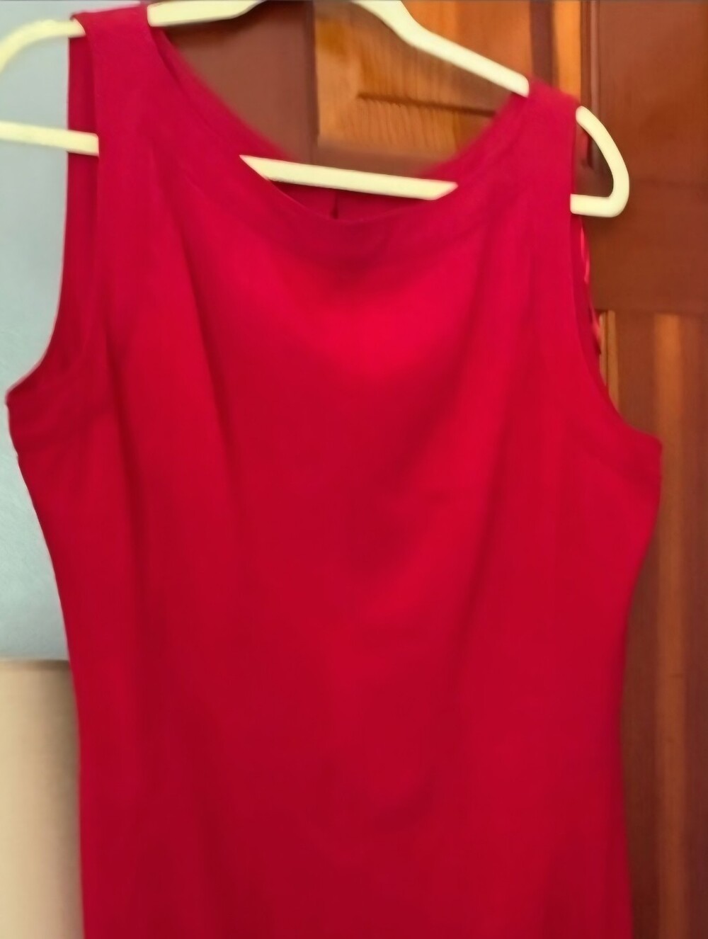 Sandra Darren Sleeveless Fuchsia Midi Dress